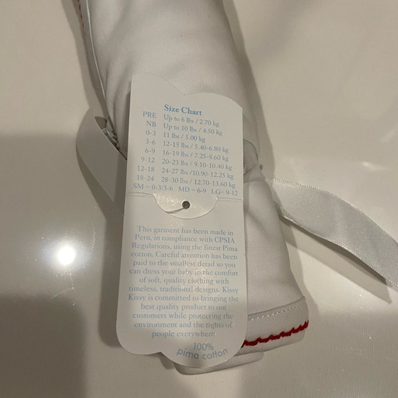 Kissy kissy Christmas baby blanket NWT - Picture 4 of 4